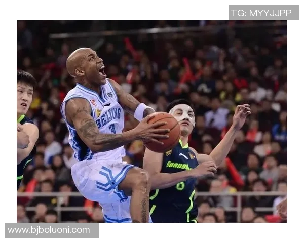 在线直播火箭队对阵黄蜂队精彩赛事全程回顾与分析