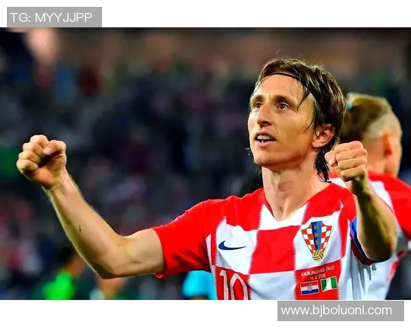 莫德里奇：从克罗地亚足球天才到世界足坛传奇的辉煌历程与成就