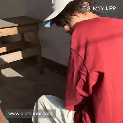 石珺胡